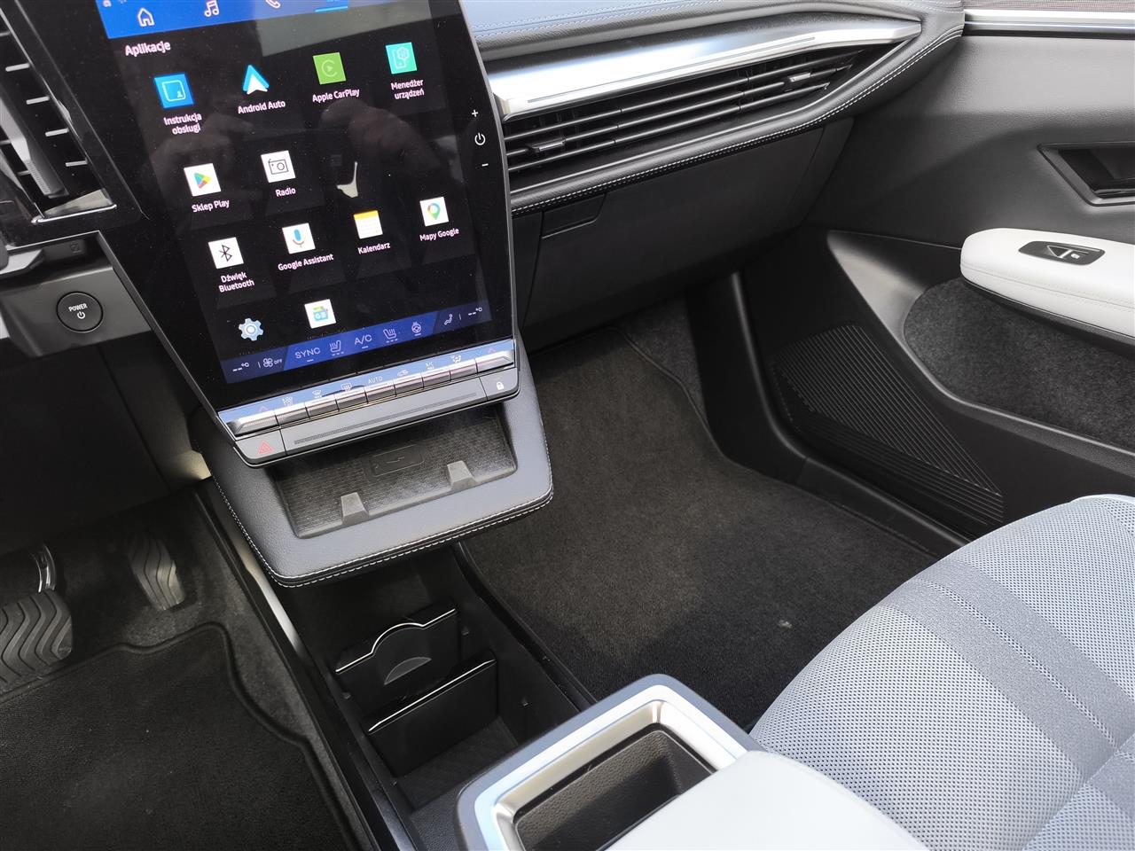 Renault SCENIC Scenic EV87 Iconic 2024
