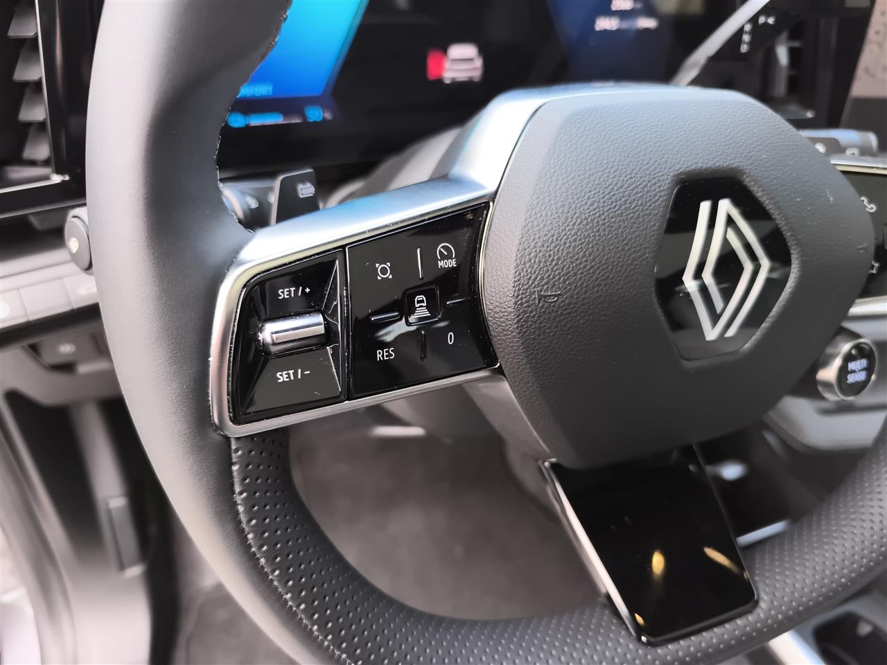 Renault SCENIC Scenic EV87 Iconic 2024