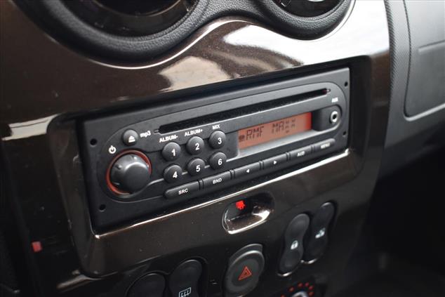 Dacia DUSTER Duster 1.6 Laureate 2010