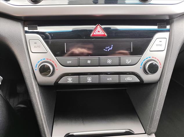 Hyundai ELANTRA Elantra 1.6 Comfort 2018