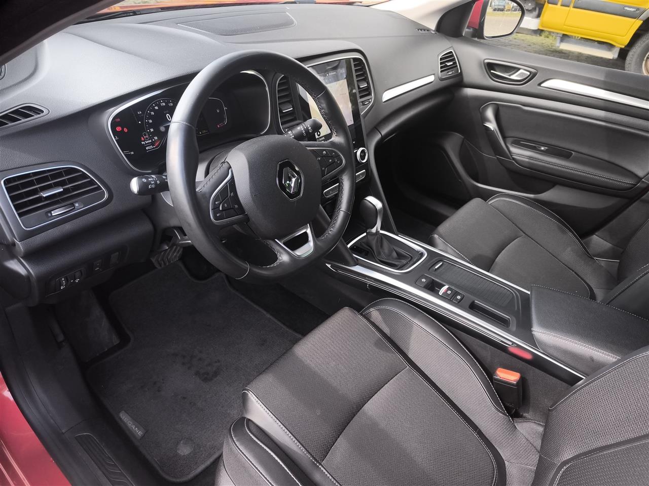 Renault MEGANE Megane 1.3 TCe FAP Techno EDC 2022