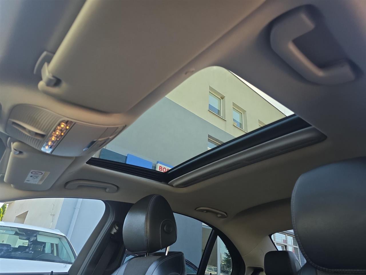 Mercedes-benz E KLASA E 220 d 9G-TRONIC 2018