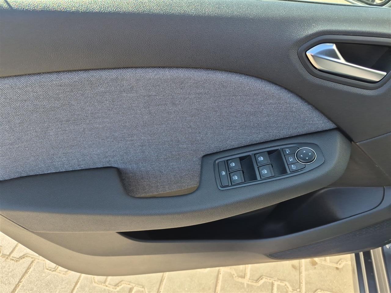 Renault CLIO Clio 1.0 TCe Generation LPG 2025