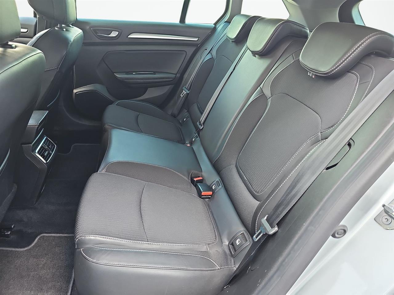 Renault MEGANE Megane 1.3 TCe FAP Techno EDC 2024