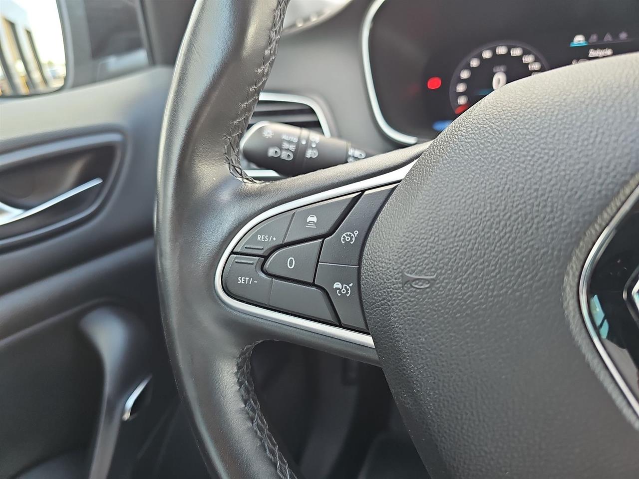 Renault MEGANE Megane 1.3 TCe FAP Techno EDC 2024
