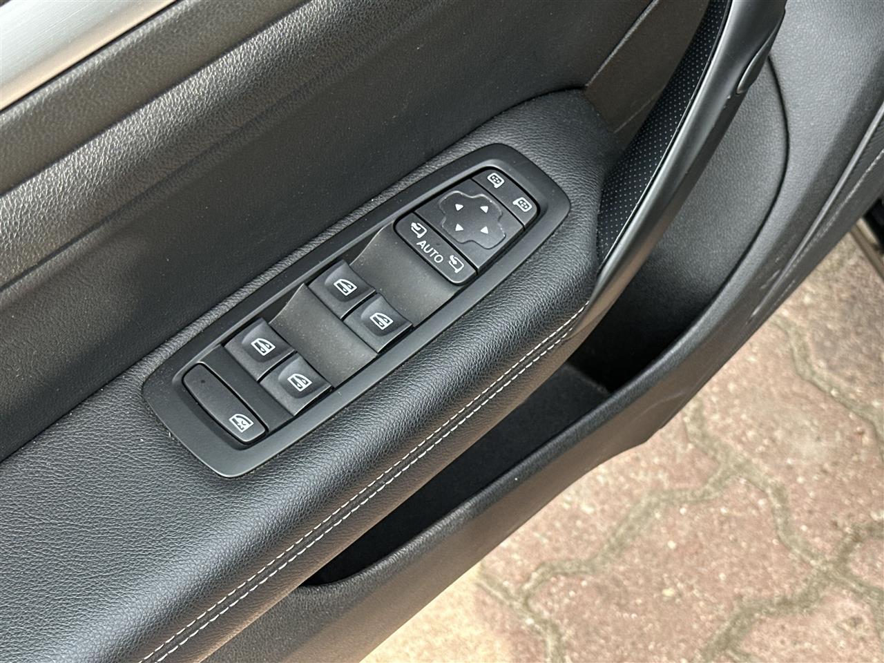 Renault MEGANE Megane 1.3 TCe Intens EDC 2022