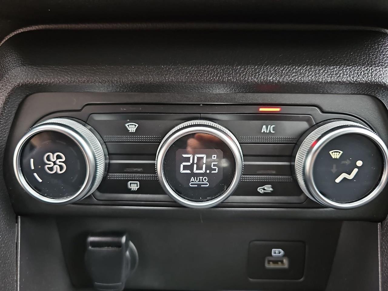 Dacia JOGGER Jogger 1.0 TCe Extreme LPG 7os. 2022