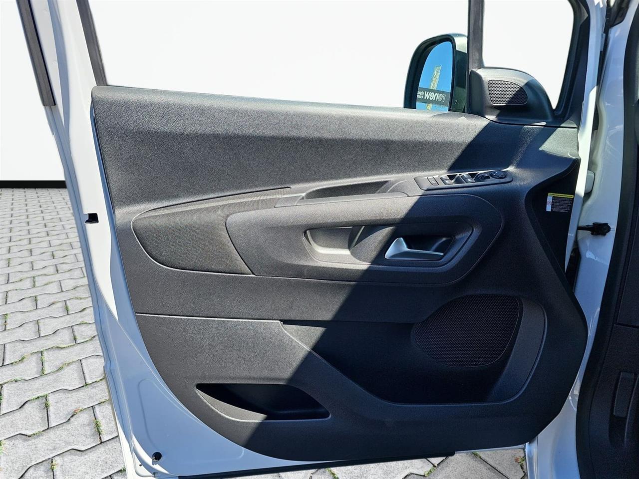 Citroen BERLINGO Berlingo M 1.5 BlueHDI Shine S&S 2023