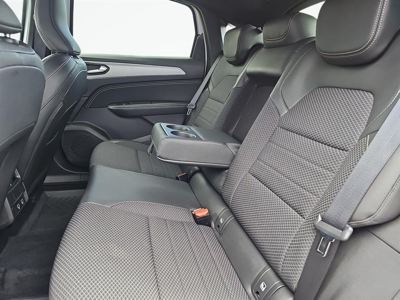 Renault ARKANA Arkana 1.3 TCe mHEV Techno EDC 2025