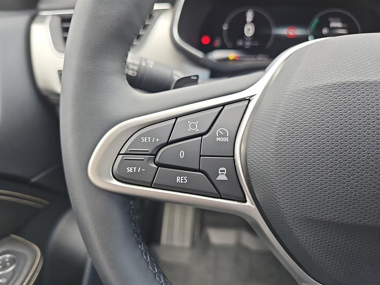 Renault ARKANA Arkana 1.3 TCe mHEV Techno EDC 2025
