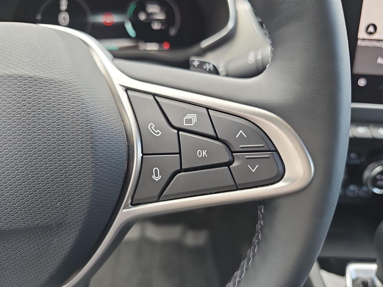 Renault ARKANA Arkana 1.3 TCe mHEV Techno EDC 2025