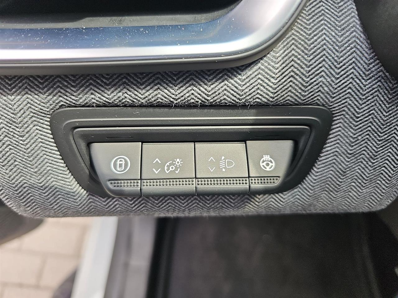 Renault CLIO Clio 1.0 TCe Techno LPG 2025