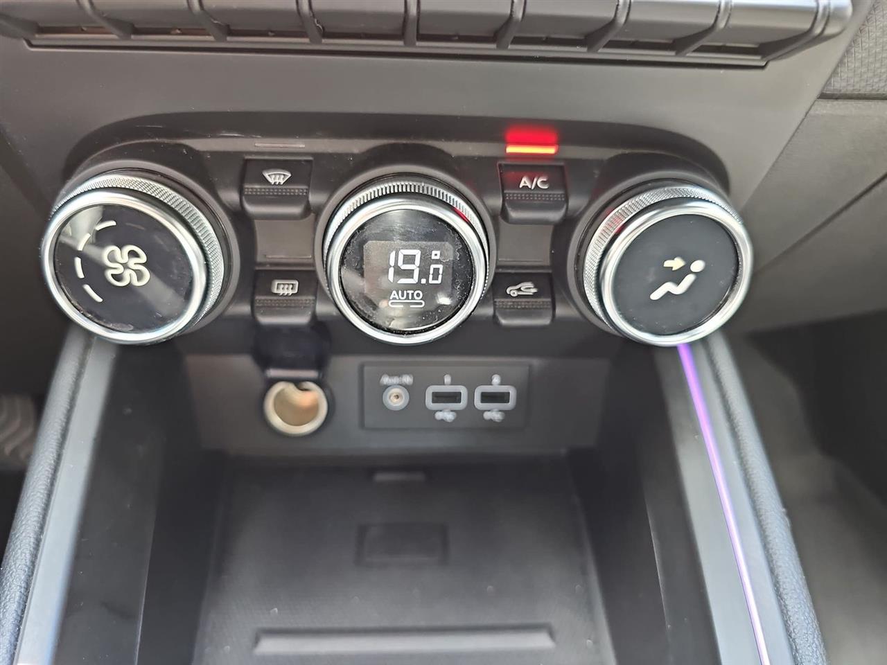 Renault CLIO Clio 1.0 TCe Intens LPG 2022
