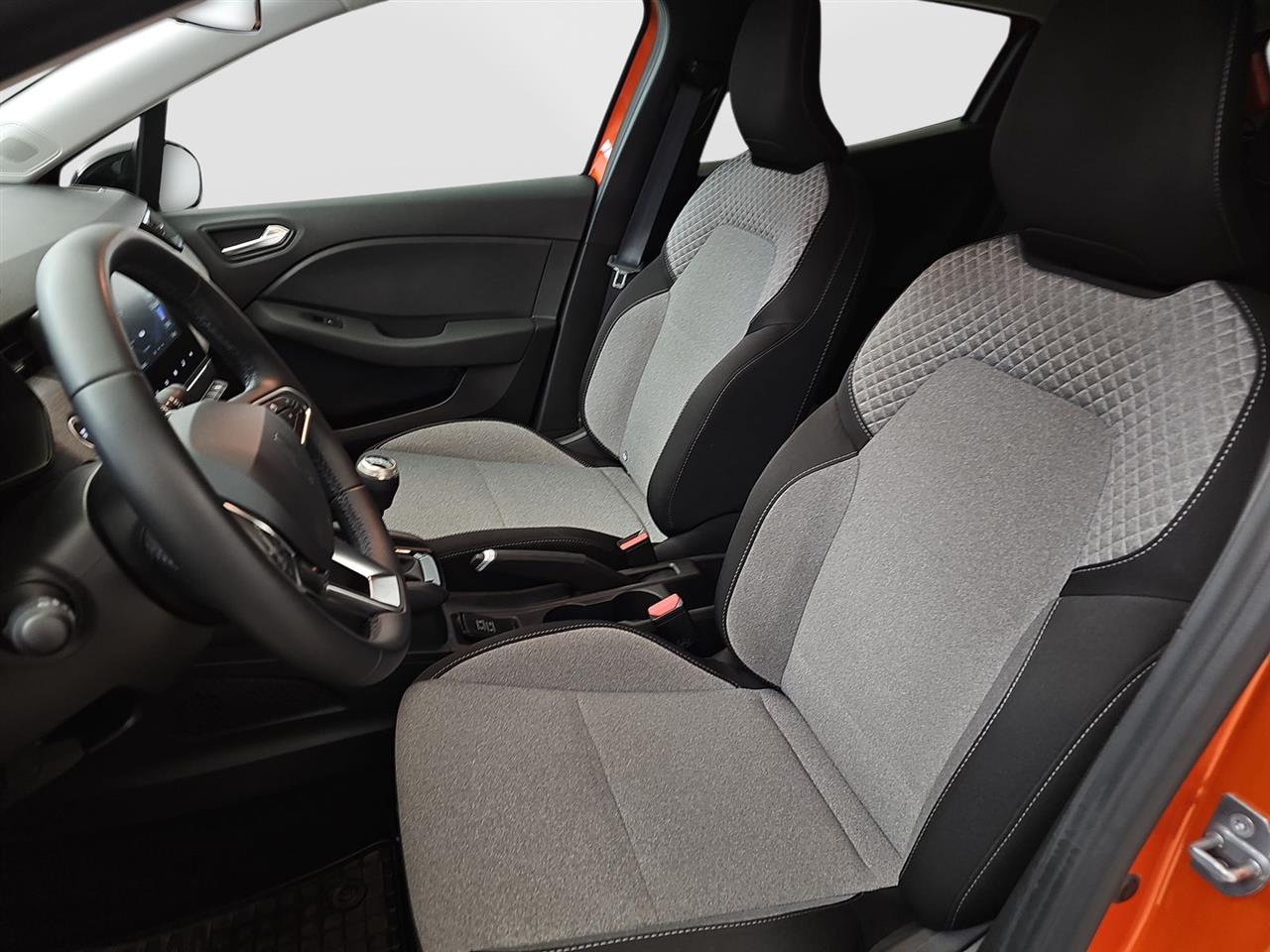 Renault CLIO Clio 1.0 TCe Evolution 2024