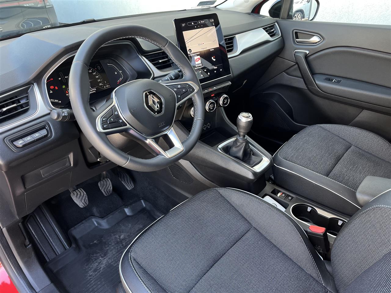 Renault CAPTUR Captur 1.3 TCe mHEV Intens 2022