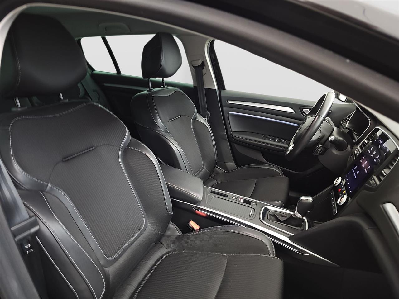 Renault MEGANE Megane 1.3 TCe FAP Techno EDC 2024