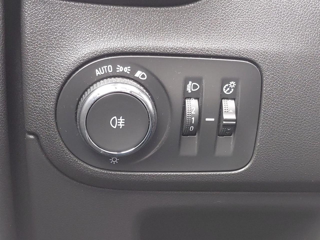 Opel CROSSLAND X Crossland X 1.2 T Enjoy S&S 2018