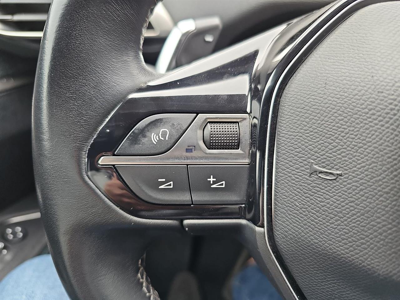 Peugeot 5008 5008 2.0 BlueHDi Allure Pack S&S EAT8 2021