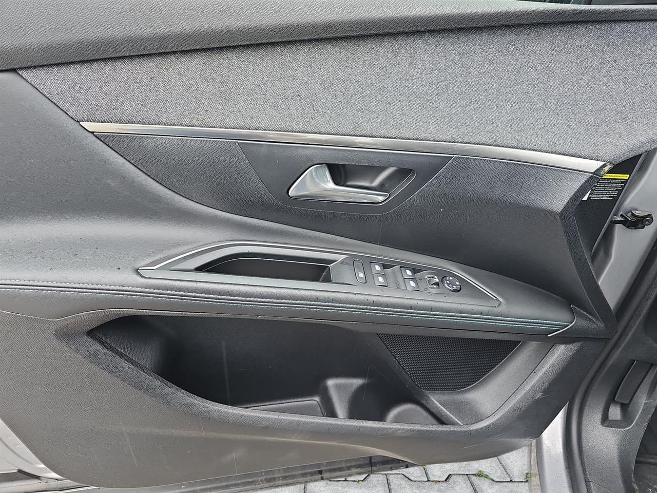 Peugeot 5008 5008 2.0 BlueHDi Allure Pack S&S EAT8 2021