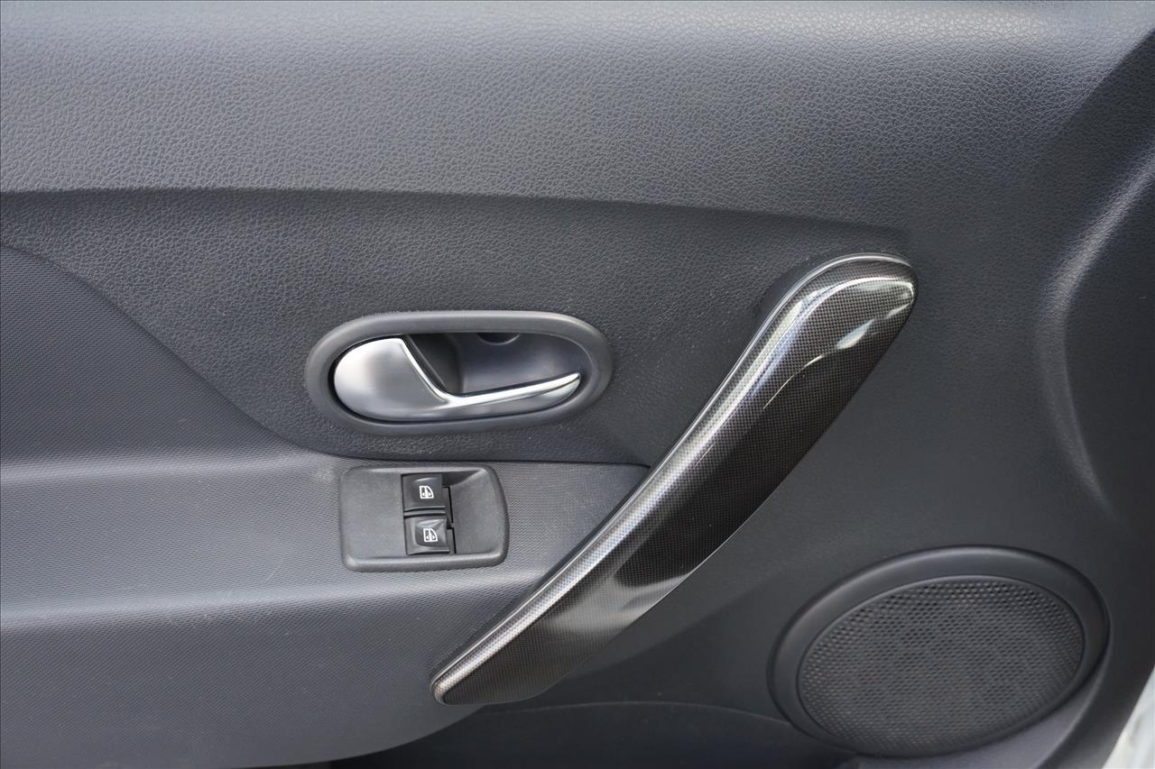 Dacia SANDERO Sandero 1.2 16V Laureate 2017