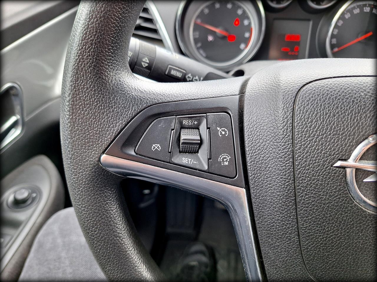 Opel MOKKA Mokka 1.6 Active S&S 2015