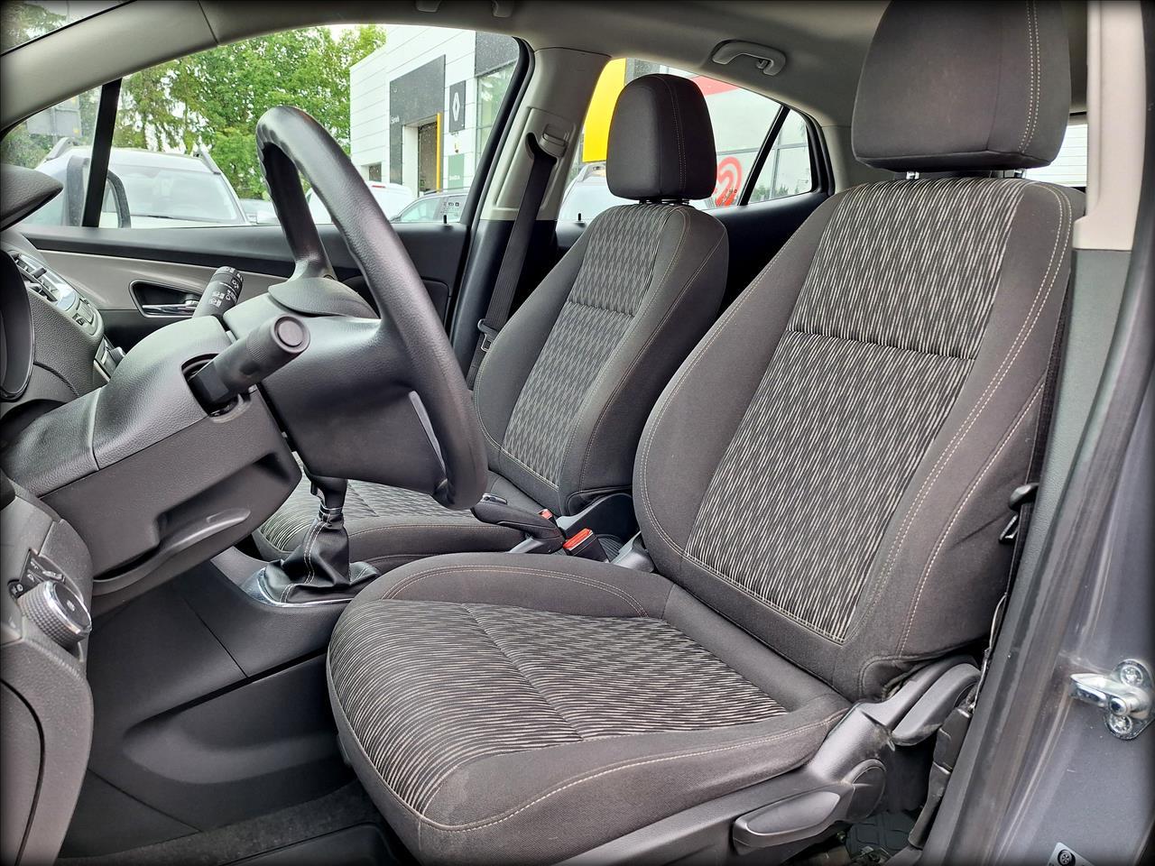 Opel MOKKA Mokka 1.6 Active S&S 2015