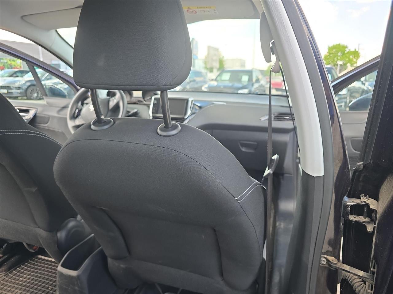 Peugeot 208 208 1.6 BlueHDi Active 2016