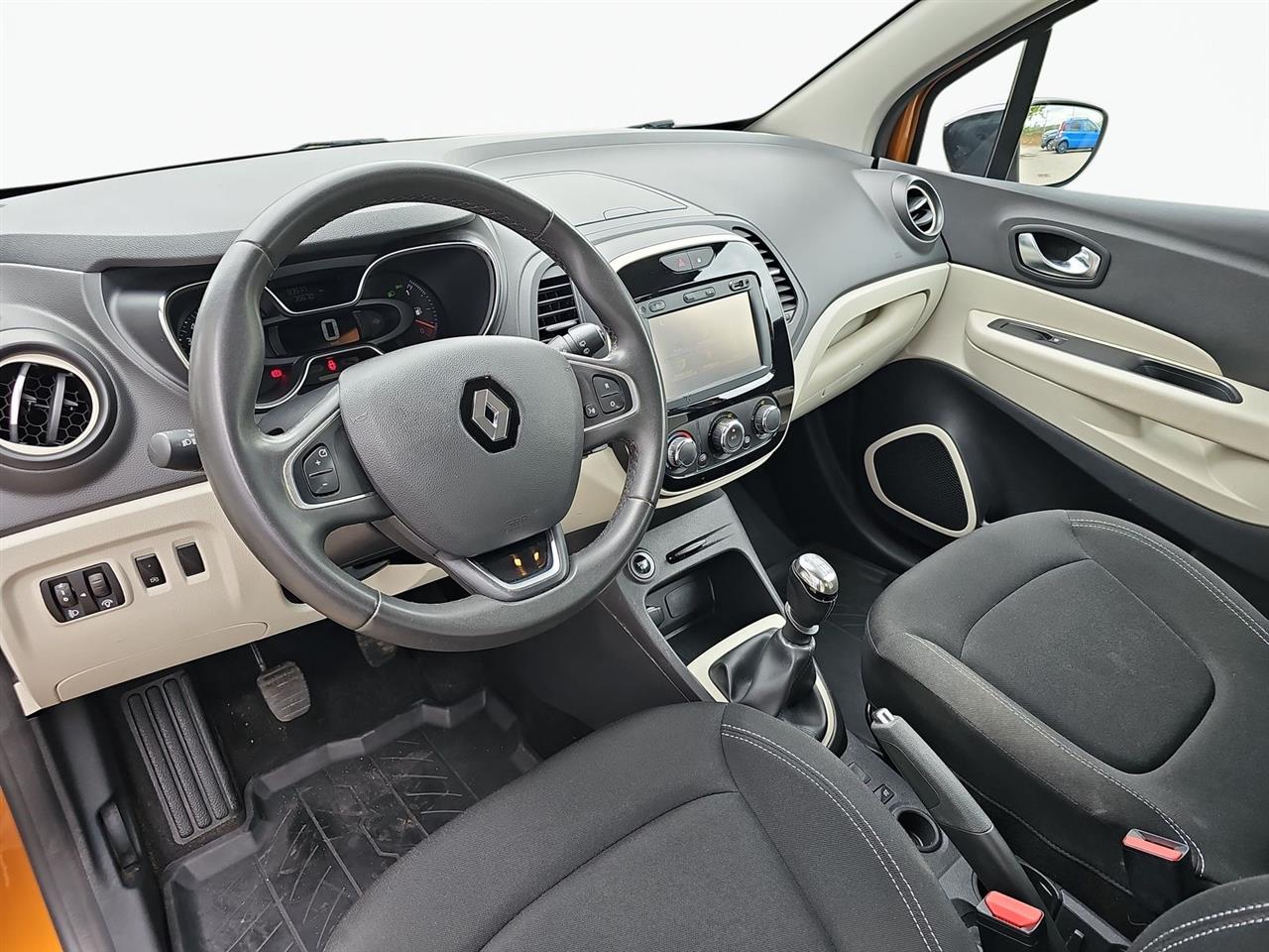Renault CAPTUR Captur 1.2 Energy TCe Limited 2017