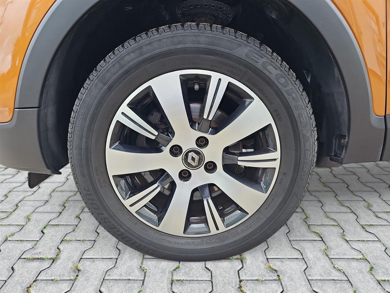 Renault CAPTUR Captur 1.2 Energy TCe Limited 2017