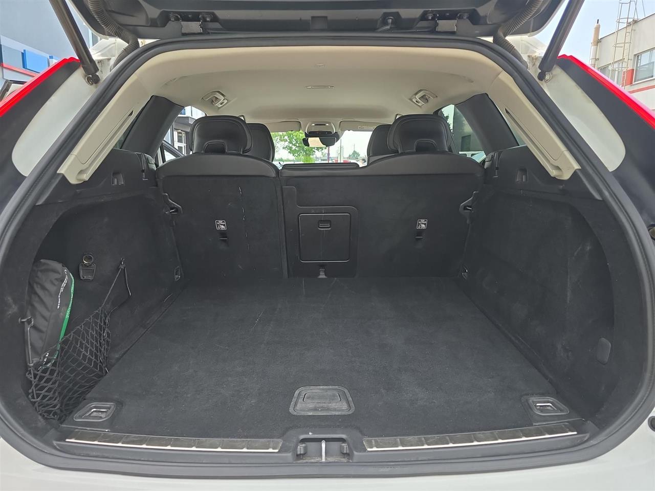 Volvo XC60 XC60 D4 Momentum aut 2019