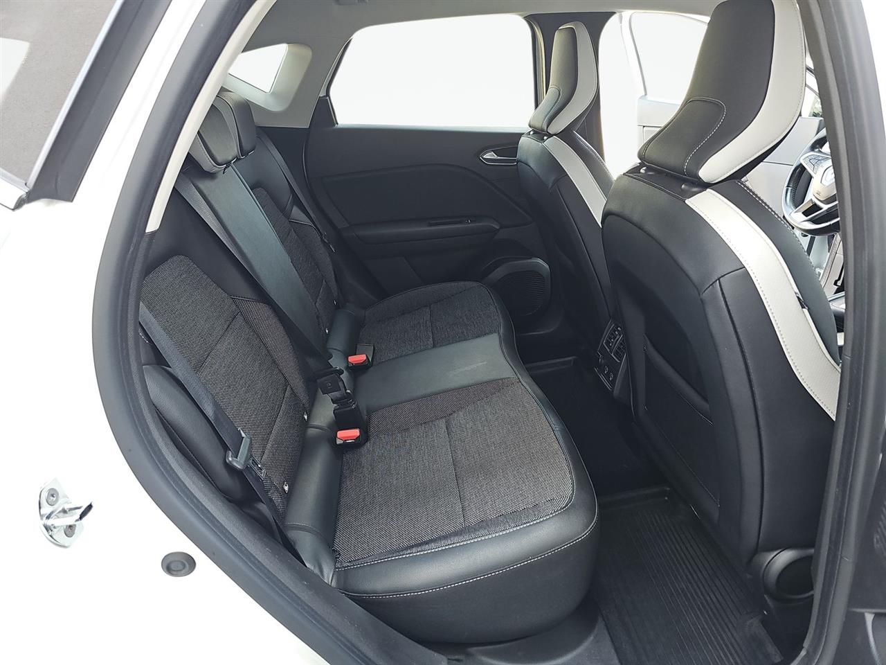 Renault CAPTUR Captur 1.3 TCe Intens EDC 2020