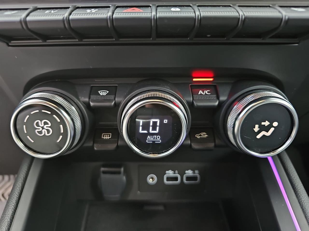 Renault CLIO Clio 1.6 E-TECH Full Hybrid 145 Techno 2025