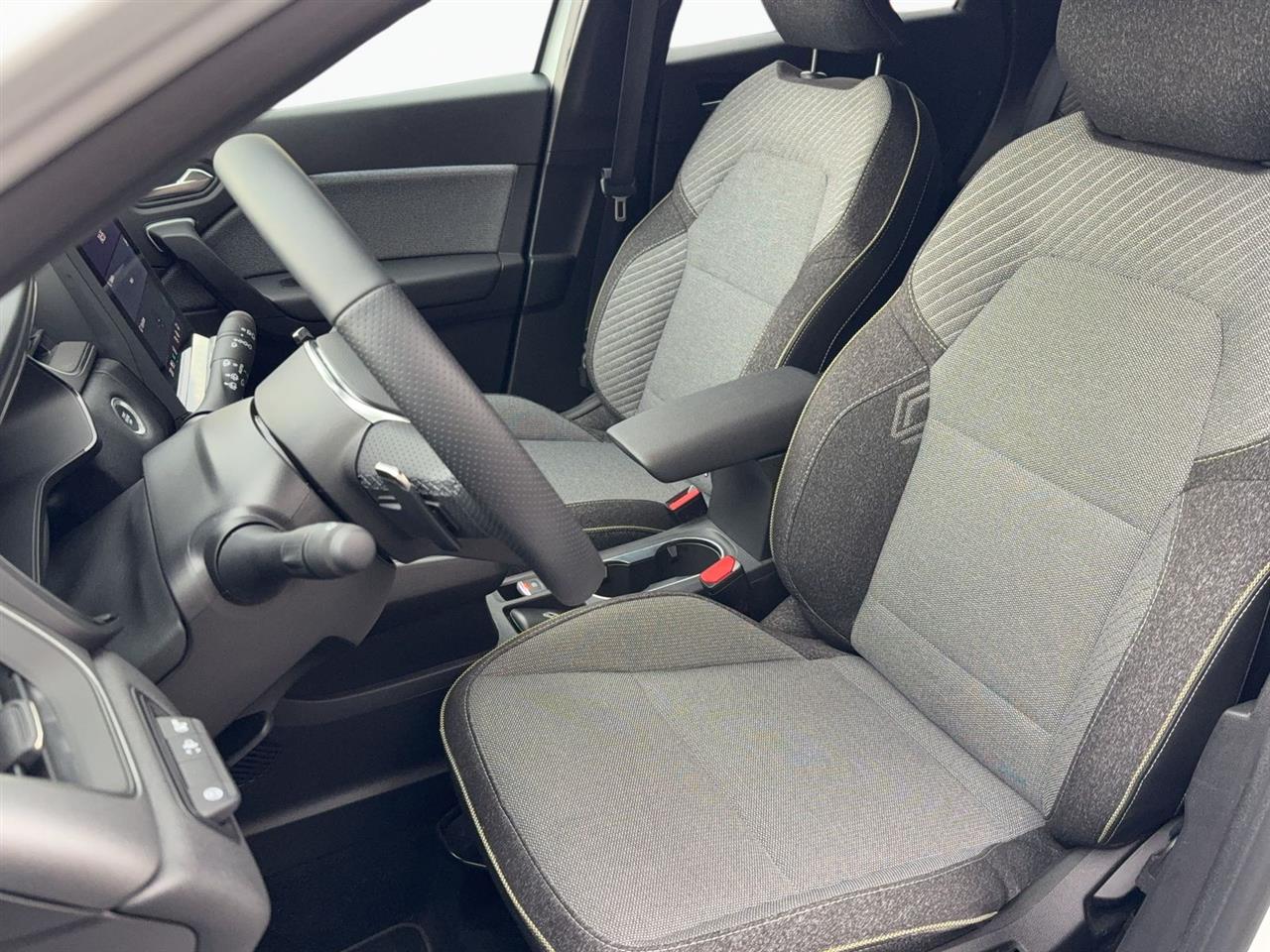 Renault CAPTUR Captur 1.3 TCe mHEV Techno EDC 2024