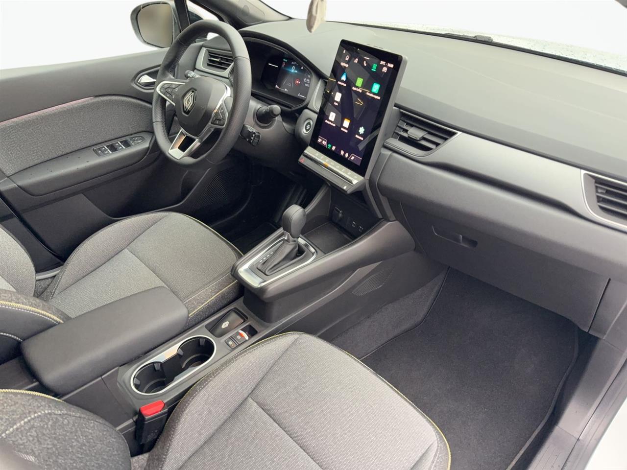 Renault CAPTUR Captur 1.3 TCe mHEV Techno EDC 2024