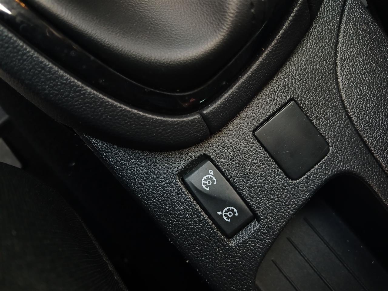Renault CLIO Clio 0.9 TCe Limited 2019