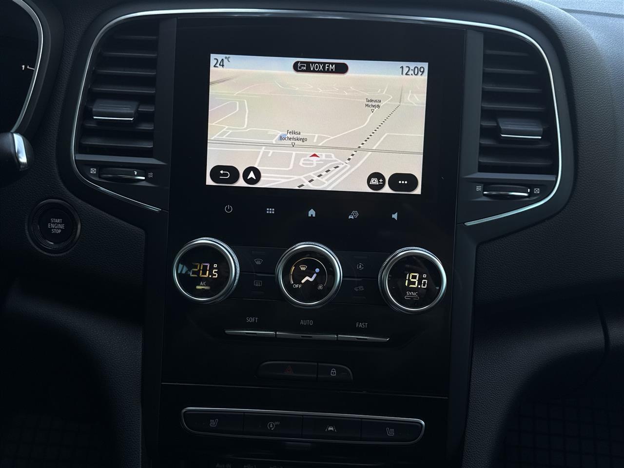 Renault MEGANE Megane 1.3 TCe FAP Techno EDC 2022