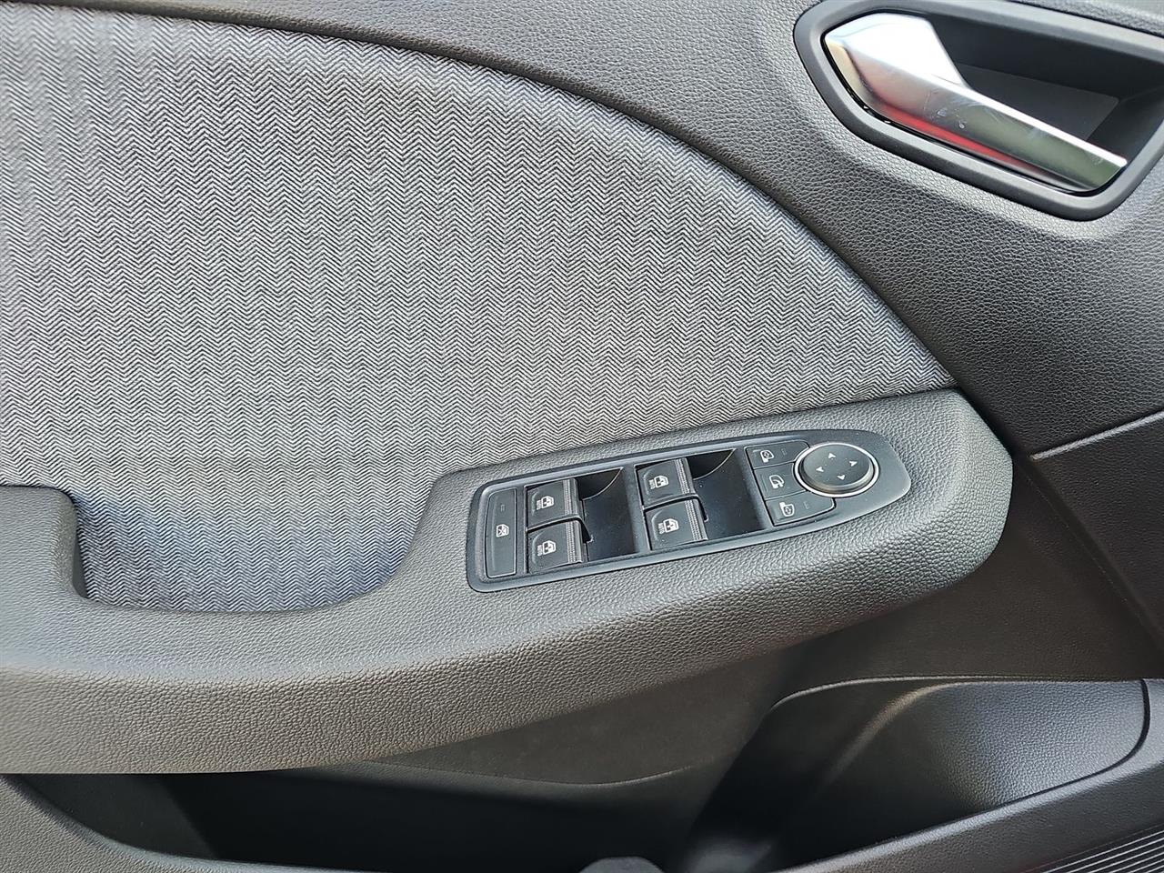 Renault CLIO Clio 1.6 E-TECH Full Hybrid 145 Techno 2025