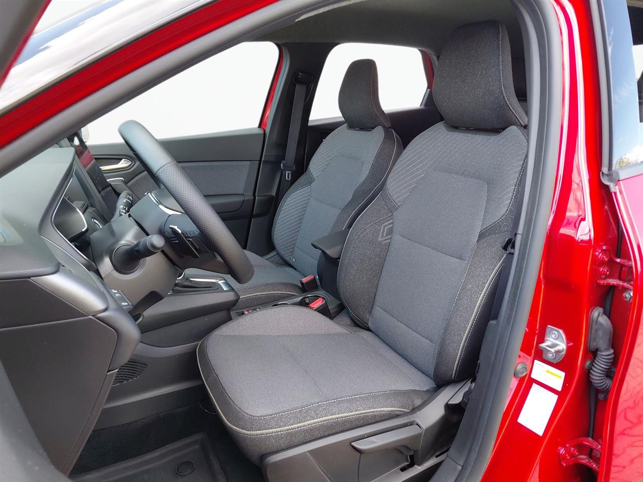 Renault CAPTUR Captur 1.3 TCe mHEV Techno EDC 2024