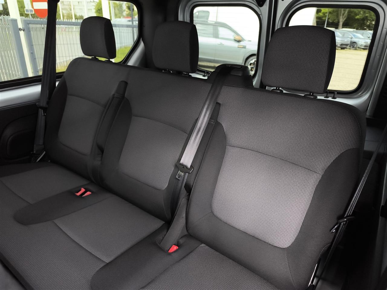 Renault TRAFIC SPACECLASS Trafic SpaceClass 2.0 dCi Escapade 2022