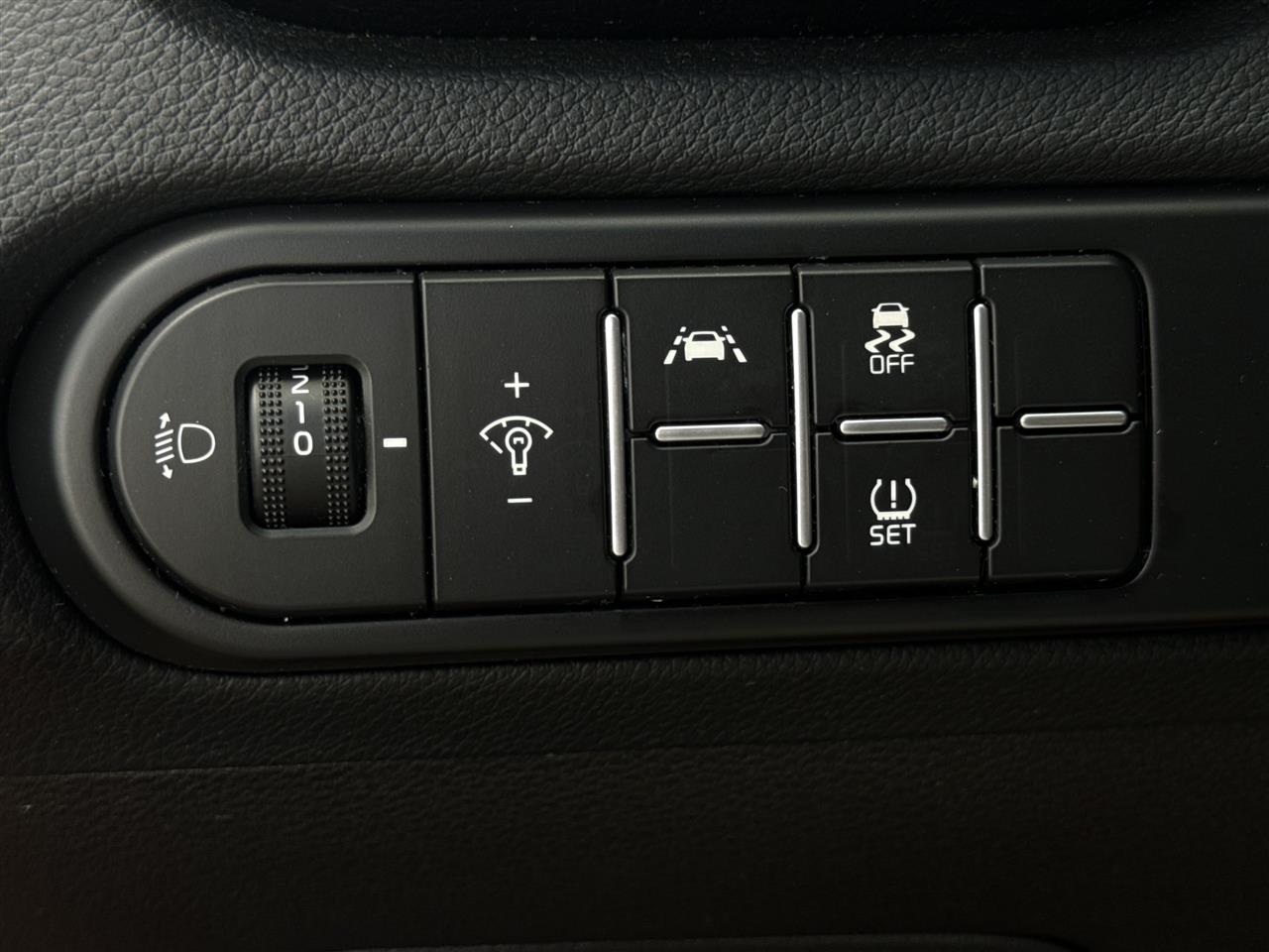 Kia CEE'D Ceed 1.5 T-GDI Business Line Plus DCT 2021
