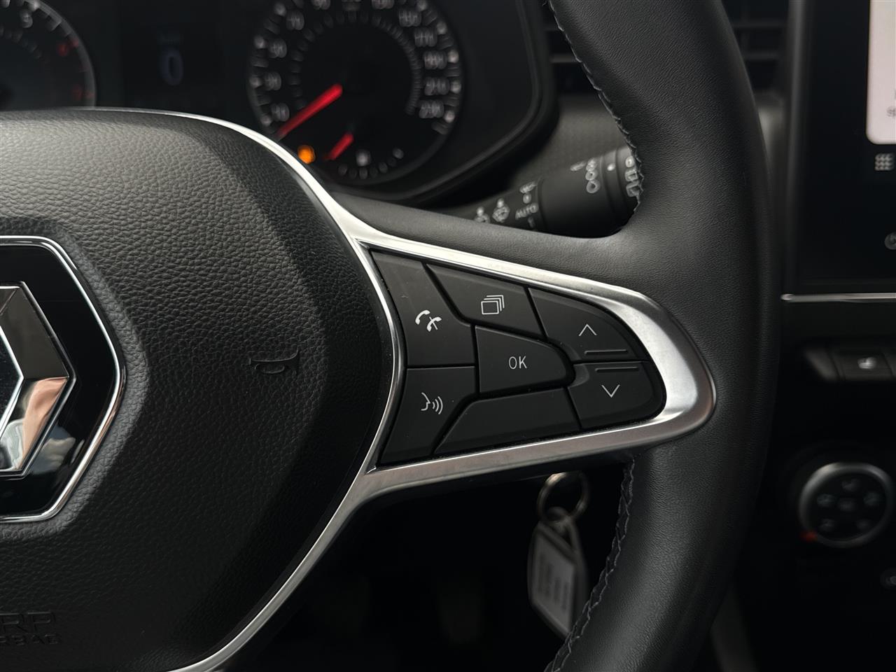Renault CLIO Clio 1.0 TCe Equilibre 2023
