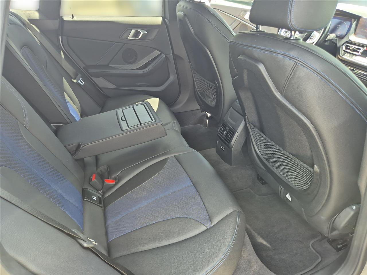 Bmw SERIA 2 218i M Sport 2023