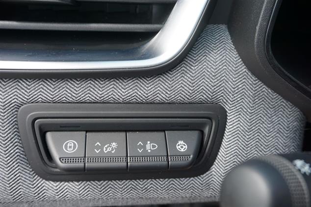 Renault CLIO Clio 1.6 E-TECH Full Hybrid 145 Techno 2025