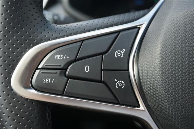 Renault CLIO Clio 1.6 E-TECH Full Hybrid 145 Techno 2025
