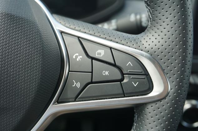Renault CLIO Clio 1.6 E-TECH Full Hybrid 145 Techno 2025