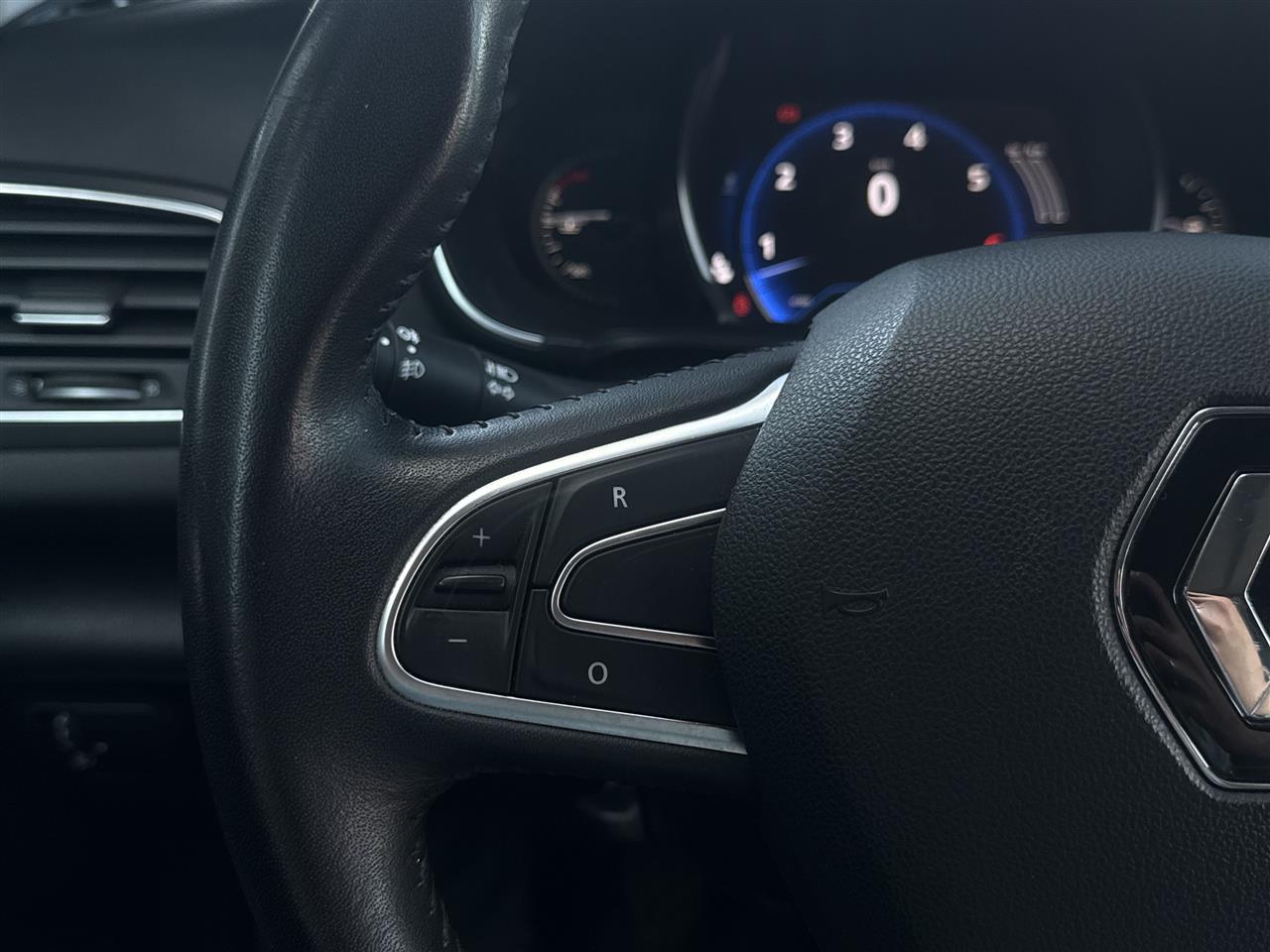 Renault MEGANE Megane 1.6 SCe Limited 2018