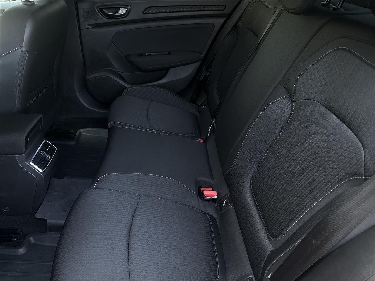 Renault MEGANE Megane 1.6 SCe Limited 2018