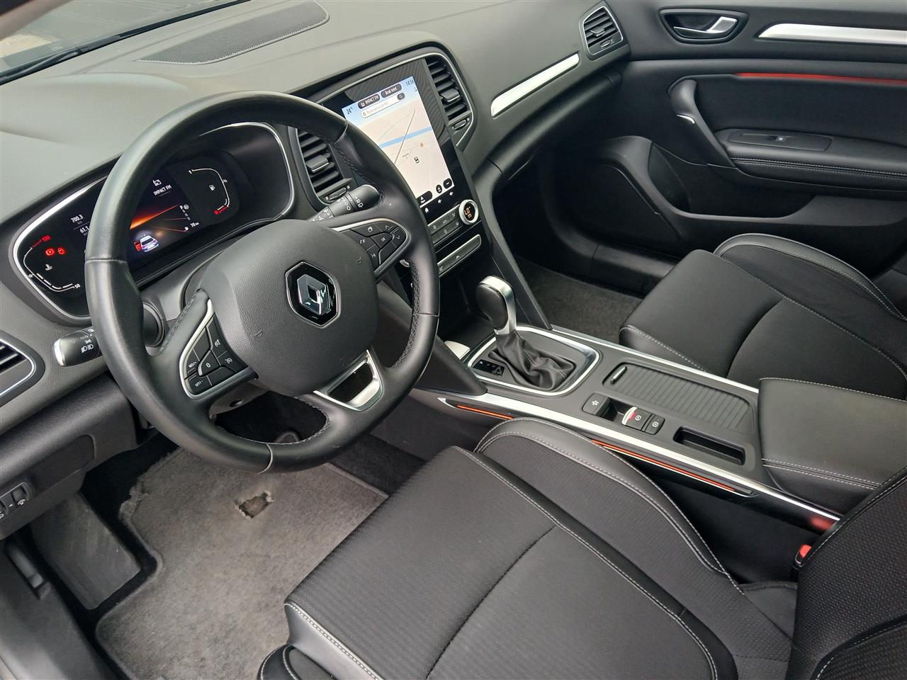 Renault MEGANE Megane 1.3 TCe FAP Techno EDC 2022