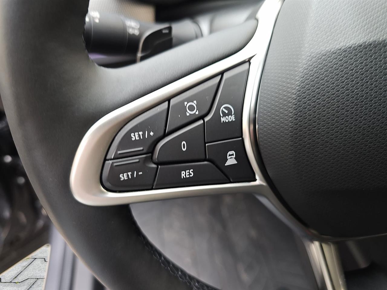 Renault ARKANA Arkana 1.3 TCe mHEV Techno EDC 2025