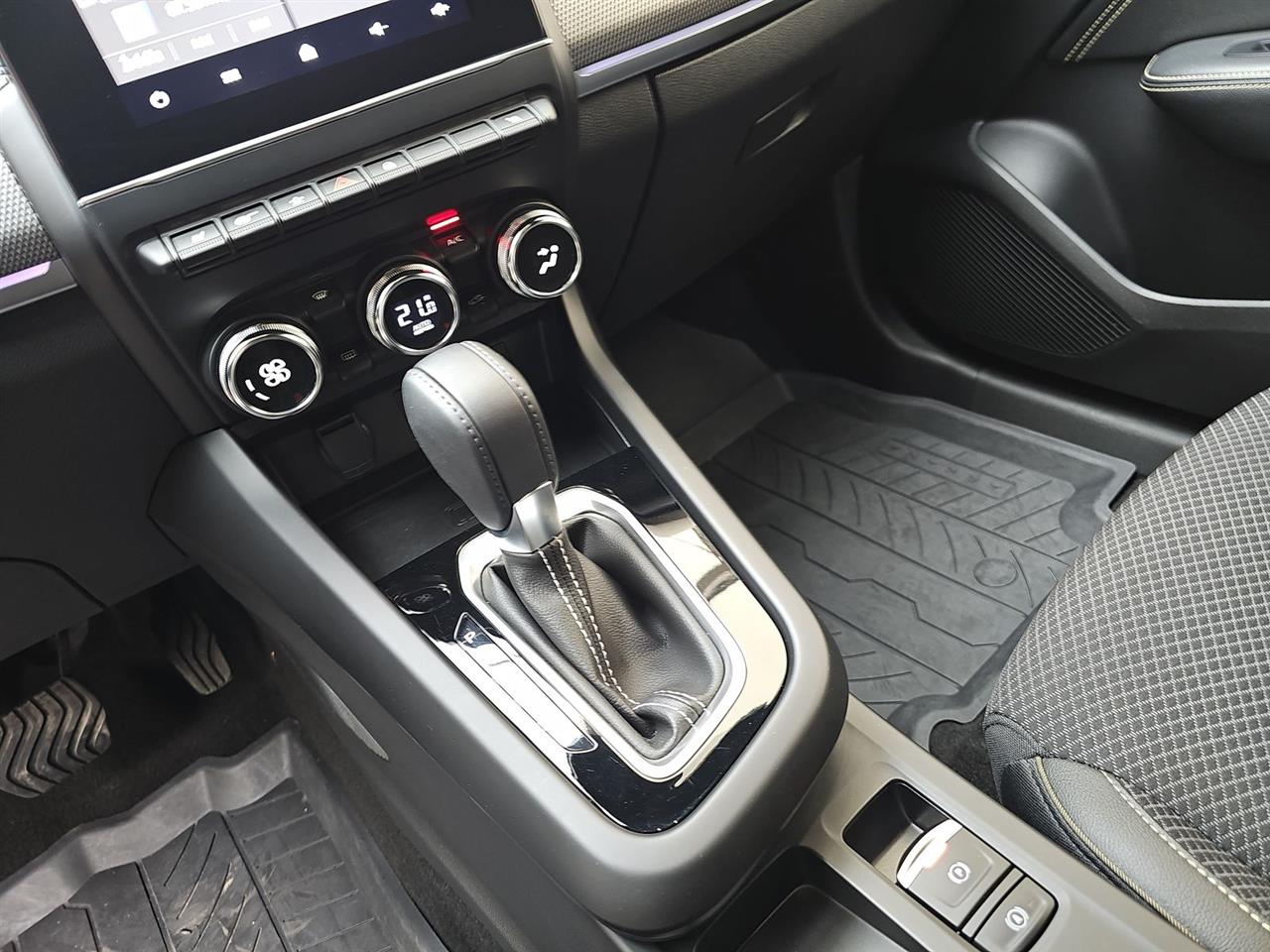 Renault ARKANA Arkana 1.3 TCe mHEV Techno EDC 2025